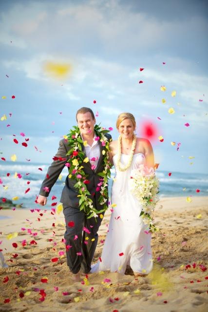 Destination Hawaii Real Wedding Feature - Melissa & Cameron