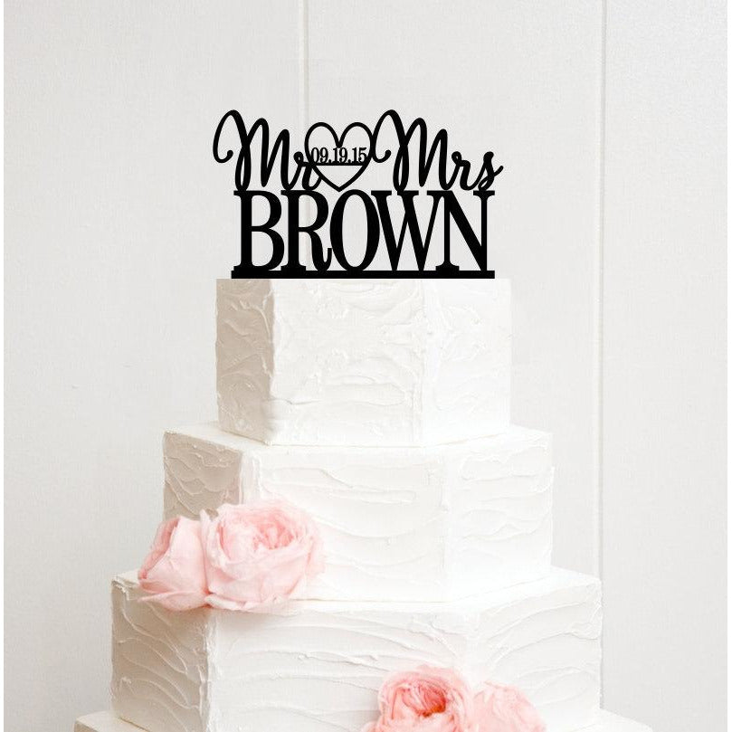 Personalized Wedding Cake Topper - Custom Mr and Mrs Design with Heart and Wedding Date - Wedding Collectibles