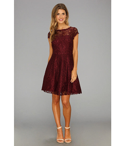 How Guests Can Dress Their Best for a Fall Wedding How Guests Can Dress Their Best for a Fall Wedding