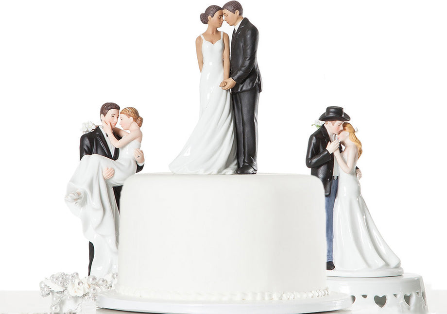 The Ultimate List of Wedding Cake Topper Right Here!