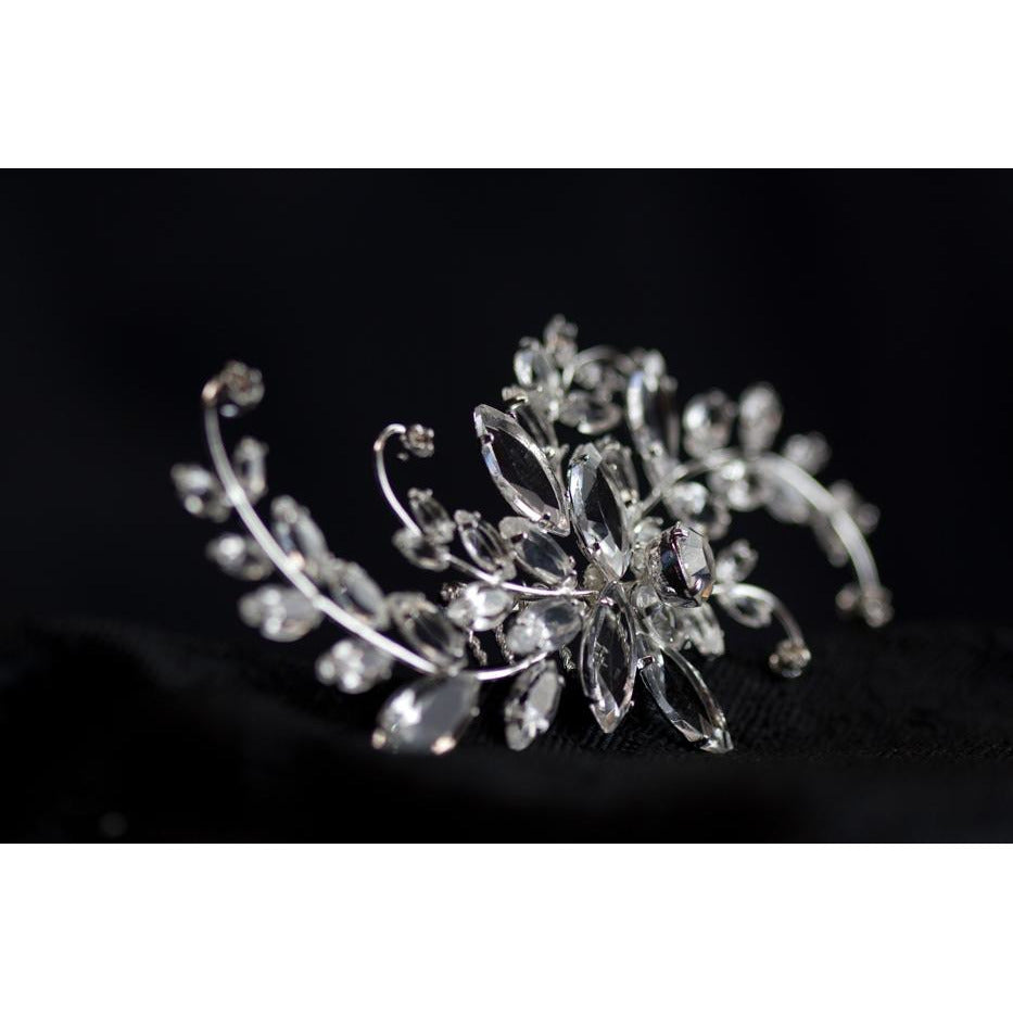 Crystal Swirl Flower Comb - Wedding Collectibles