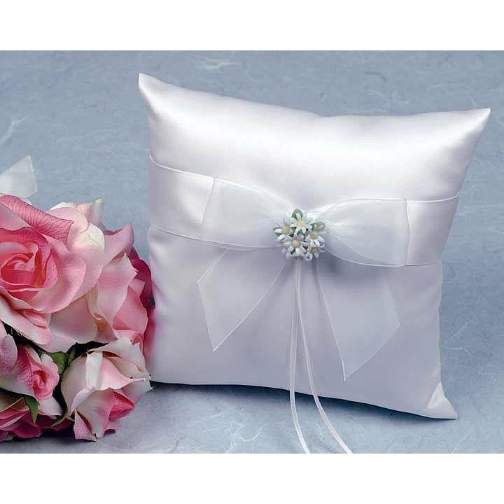 Daisy Bouquet Wedding Ring Bearer Pillow - Wedding Collectibles