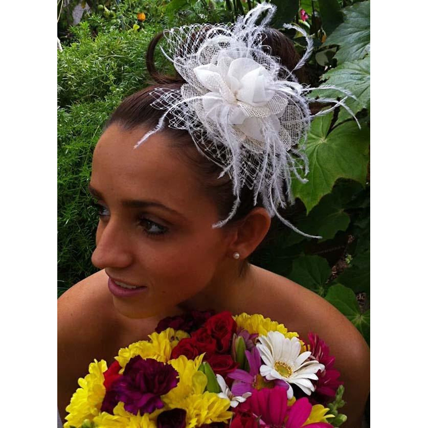 Playful Feathered Flower Comb - Wedding Collectibles