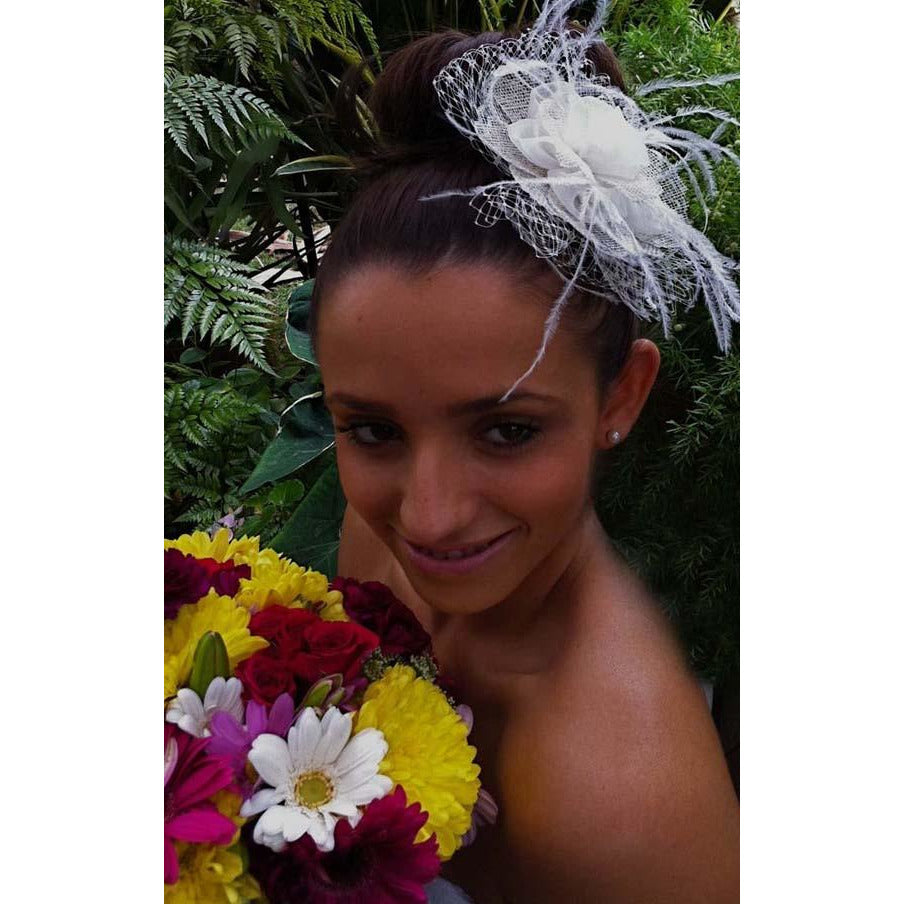 Playful Feathered Flower Comb - Wedding Collectibles